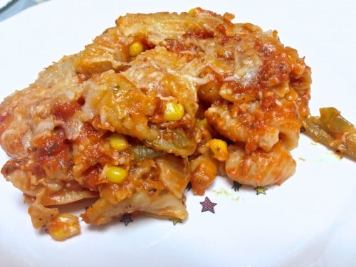 cheesy vegetarian pasta bake from zagleft - college meals
